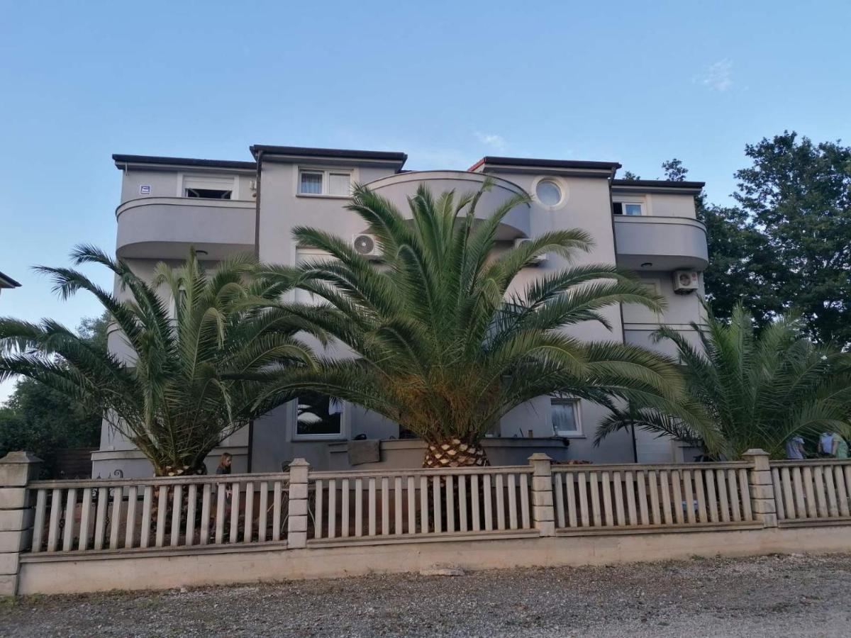 Apartment Adrijana Medulin Exterior foto